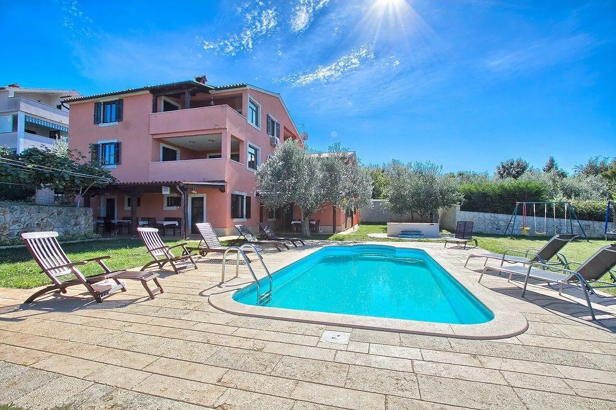 Apartments Aldo Banjole